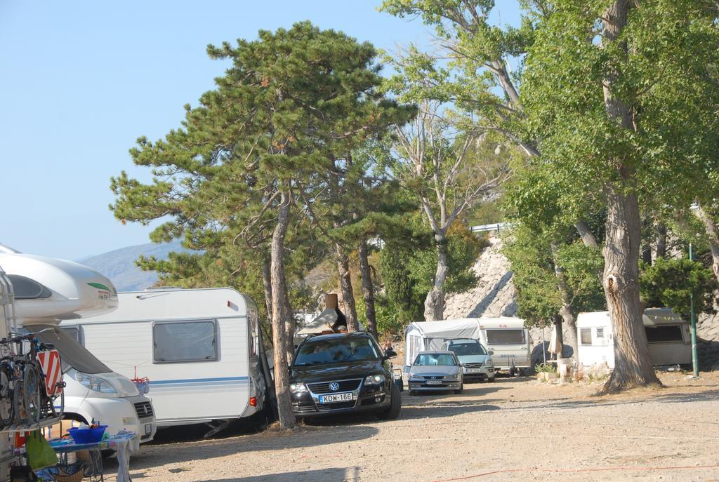 Camping Raca 스베티 유라이 외부 사진
